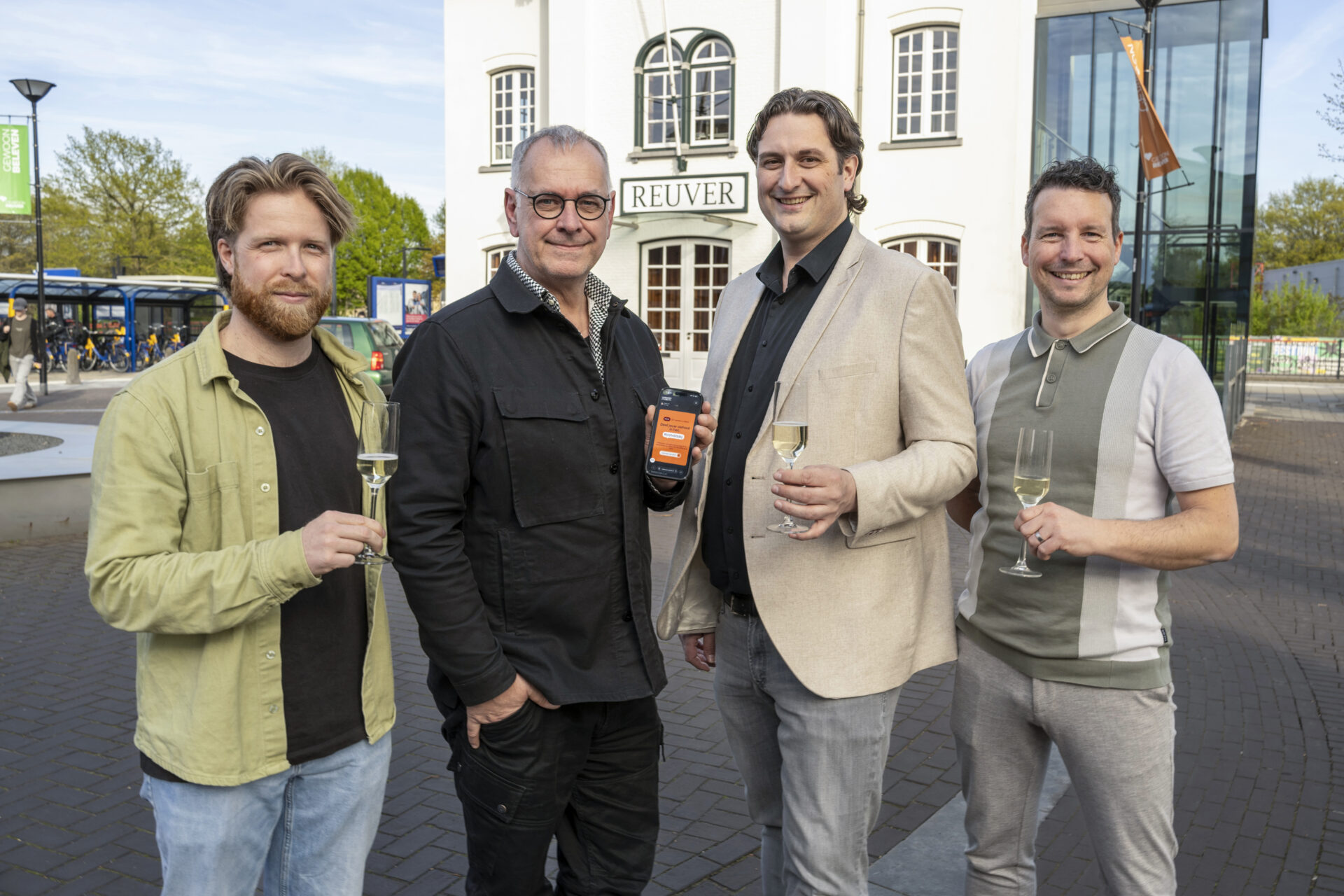 Lancering dialectfunctie Limburgse taal op Ons Limburgs Museum